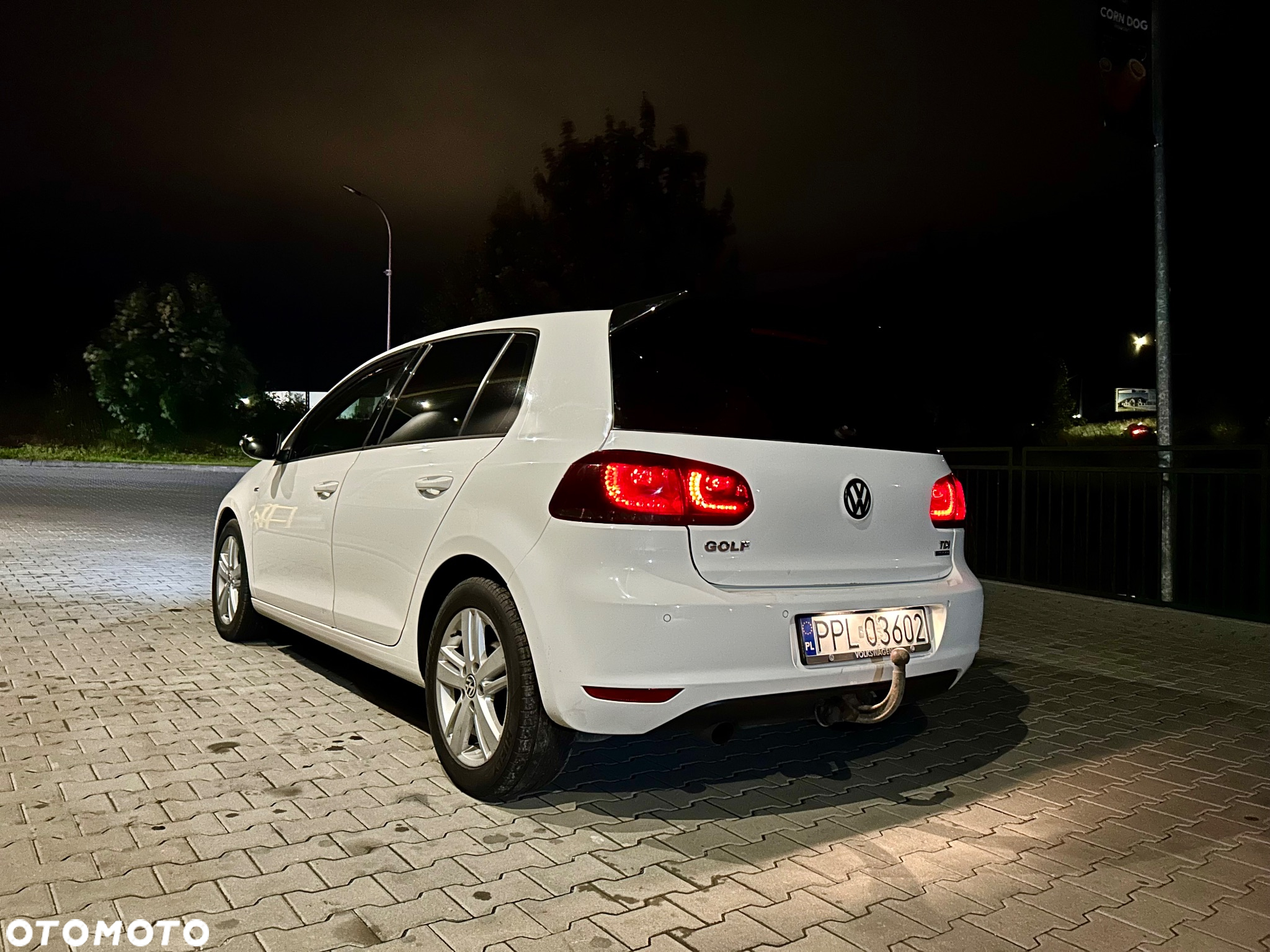 Volkswagen Golf VI 1.6 TDI BlueMot Comfortline - 7