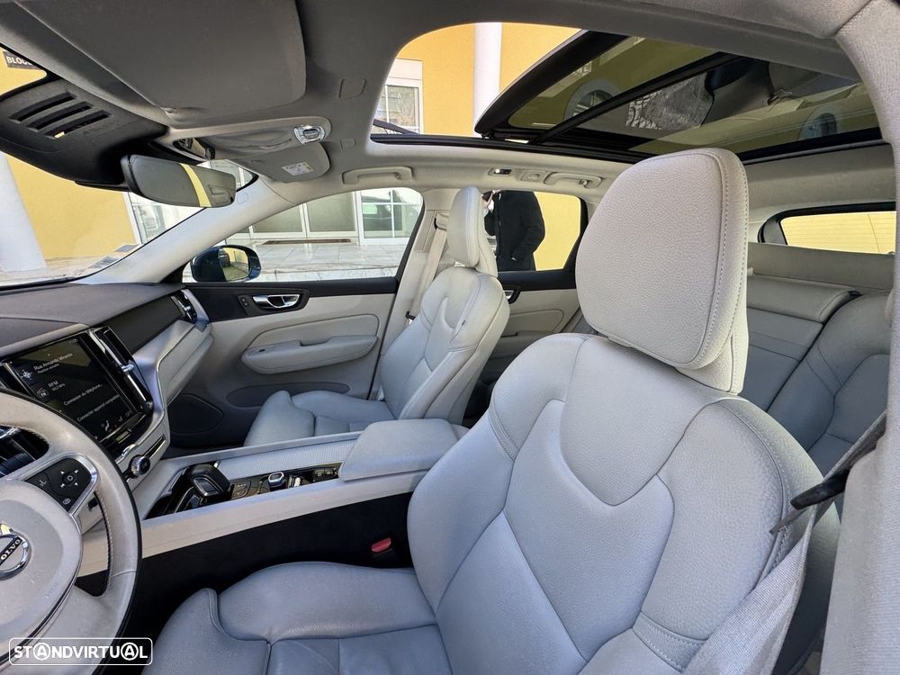 Volvo XC 60 2.0 T8 PHEV Inscription AWD - 11