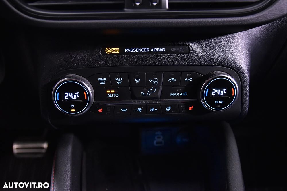 Ford Kuga - 19