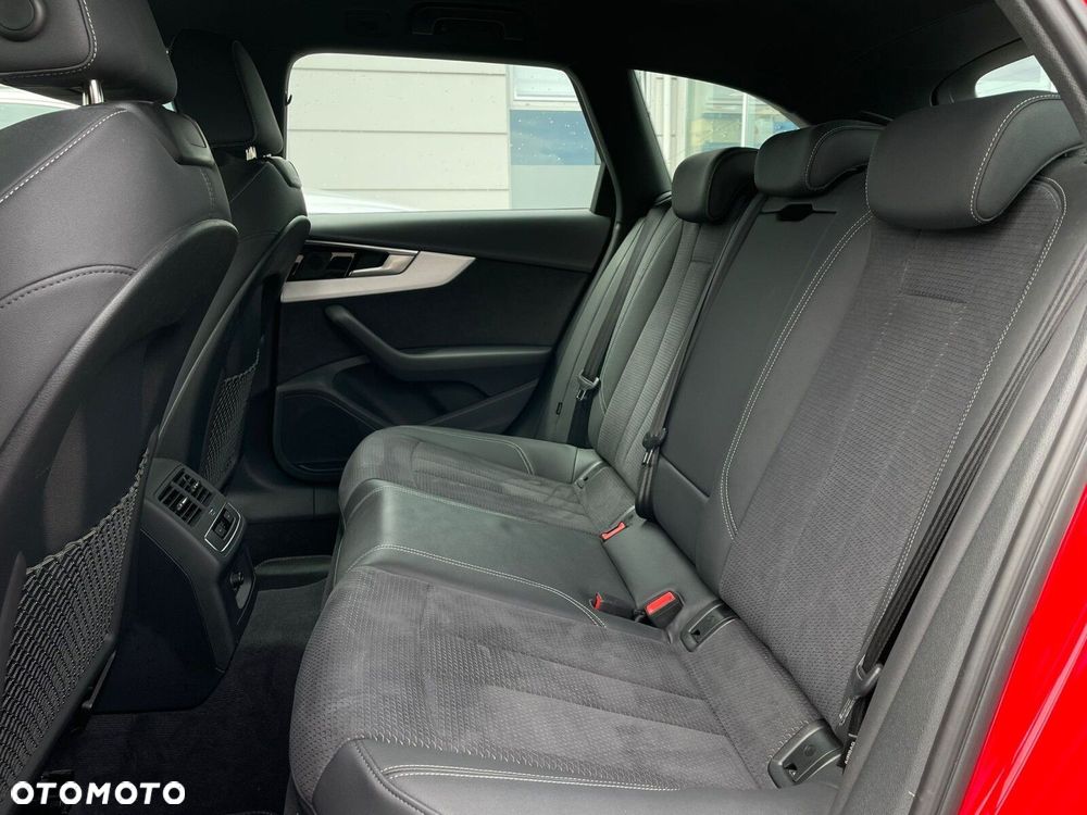 Audi A4 Avant - 13