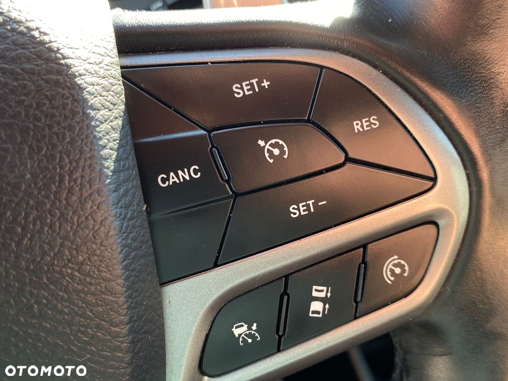 Jeep Cherokee 2.0 GME Active Drive I Limited - 23