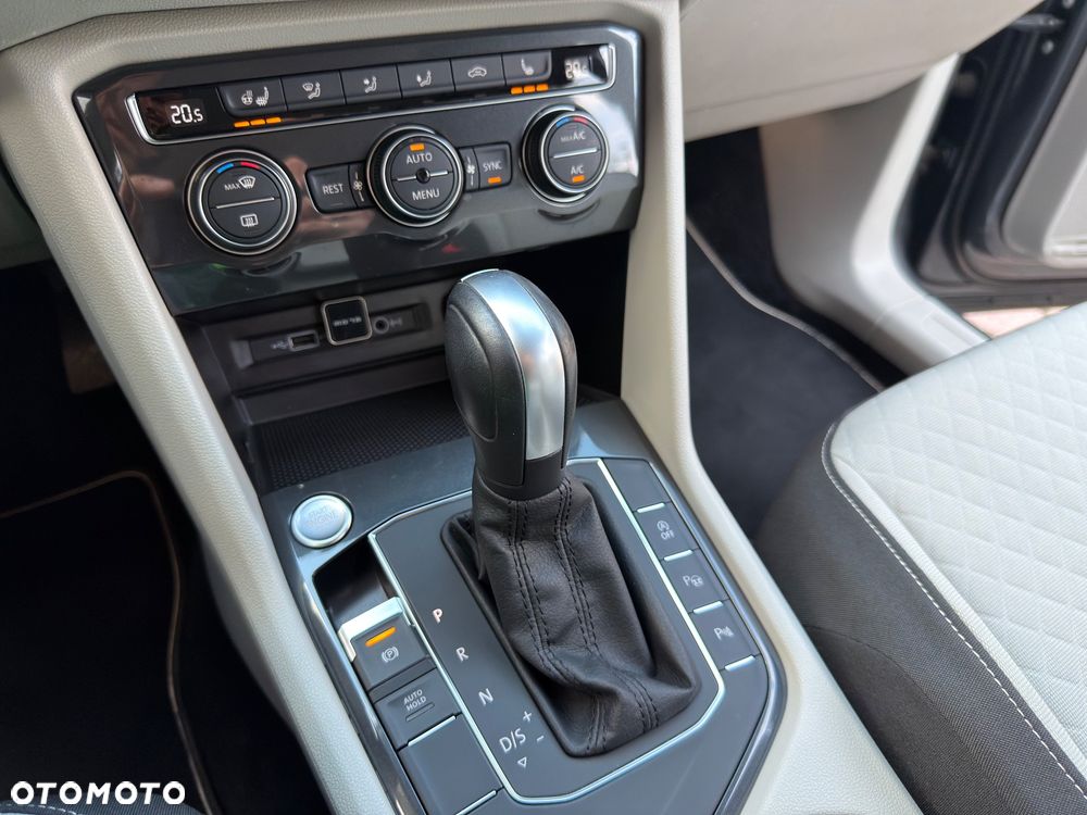 Volkswagen Tiguan 1.5 TSI EVO Comfortline DSG - 38