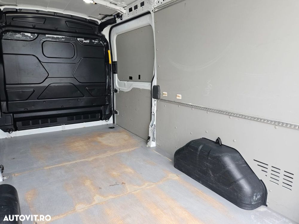 Ford Transit L2H2 - 9