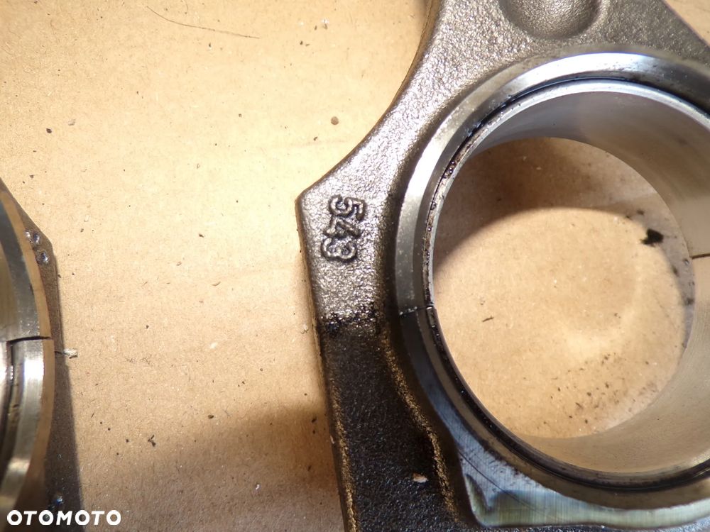 tłok z korbowodem BMW Toyota Mini 2.0 N47c20A - 3