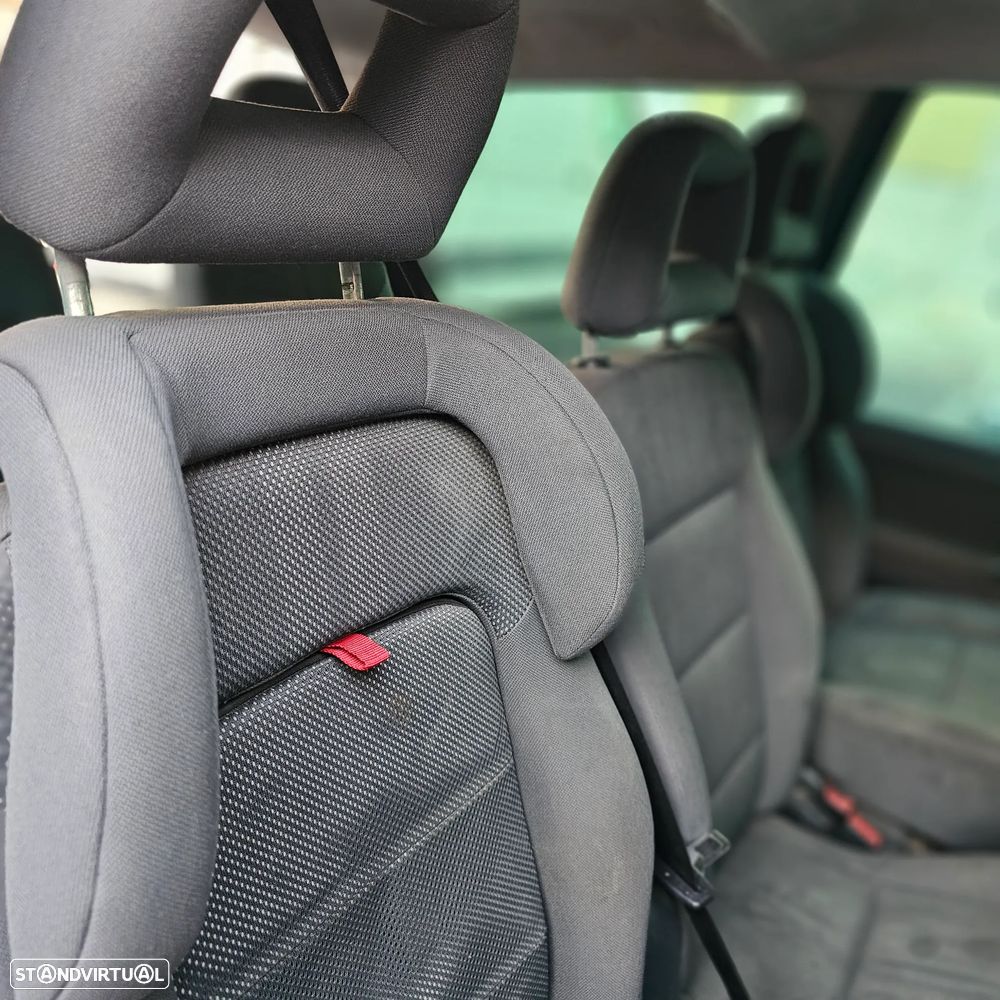 VW Sharan 1.9 TDi Confortline - 11