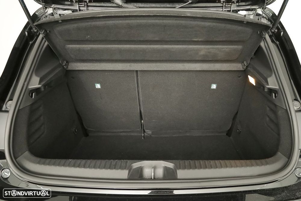 Renault Clio 1.0 TCe Techno Bi-Fuel - 24