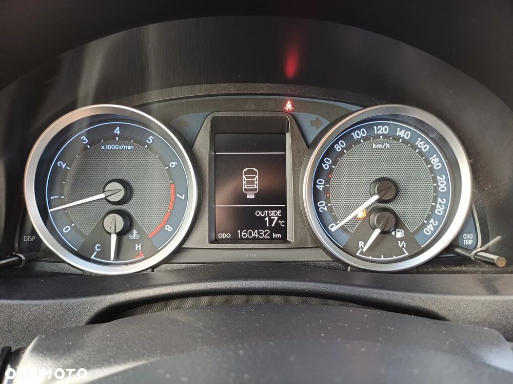 Toyota Auris 1.6 Premium - 26