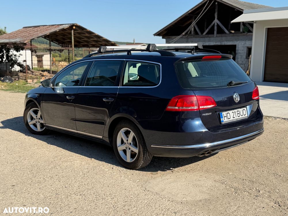 Volkswagen Passat 2.0 TDI Blue TDI Highline - 18
