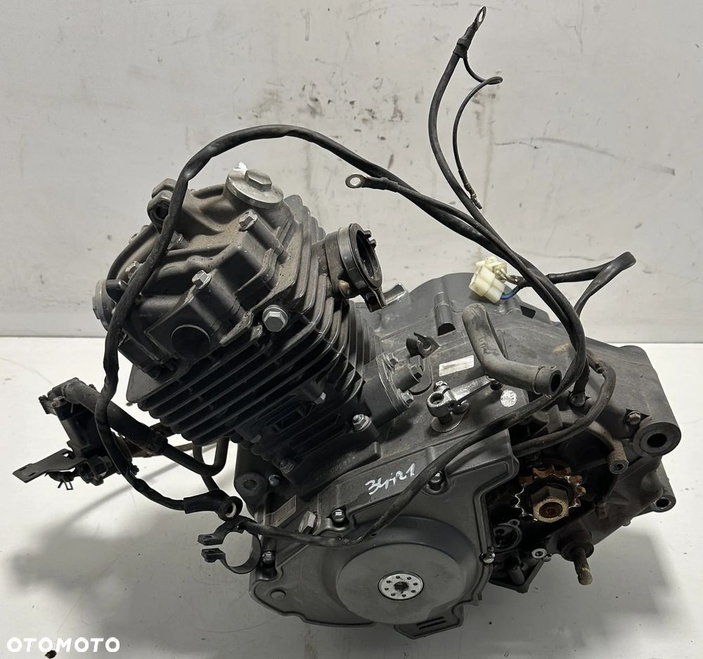 Keeway RKS 125 Silnik - 1