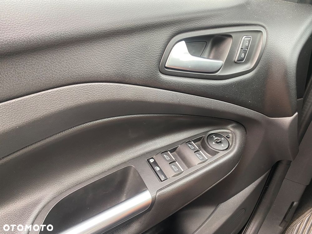 Ford Kuga 2.0 TDCi 4WD Titanium Plus - 16