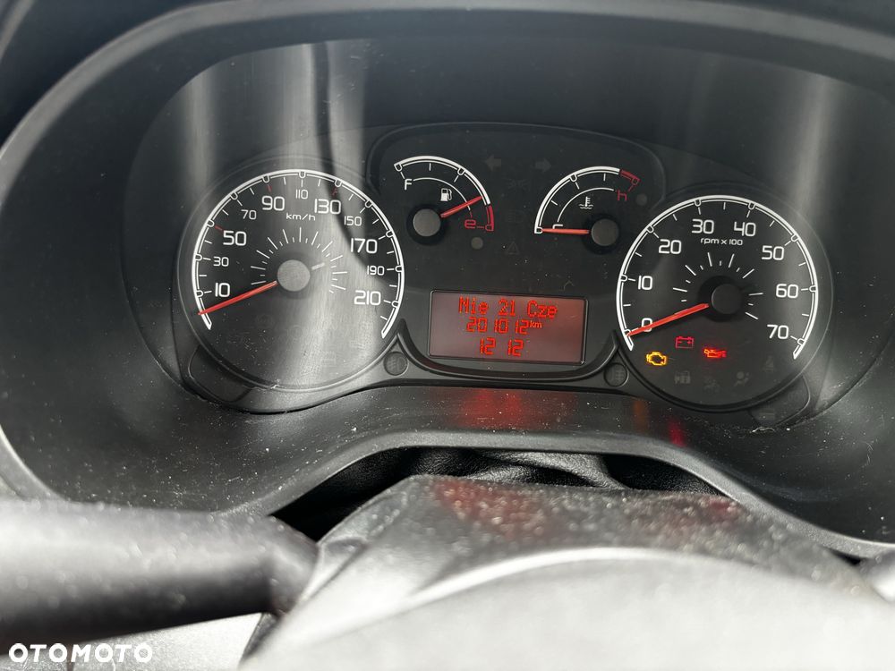 Fiat Doblo - 8