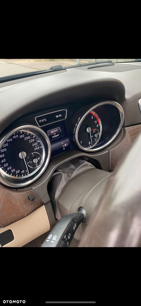 Mercedes-Benz ML 350 BlueTec 4-Matic - 5