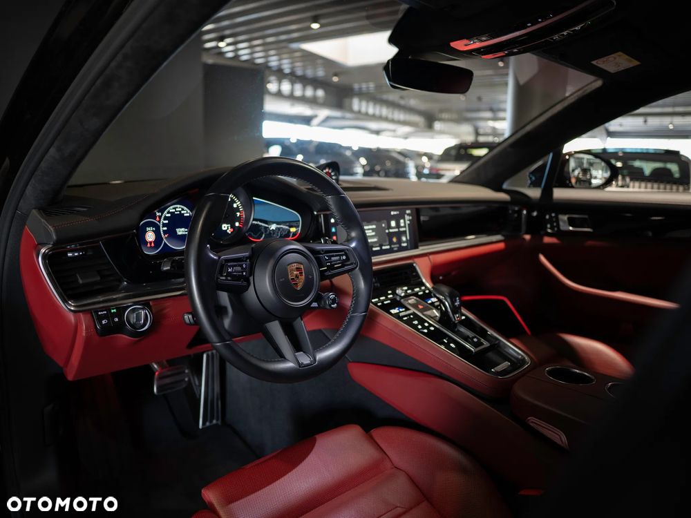 Porsche Panamera GTS - 17