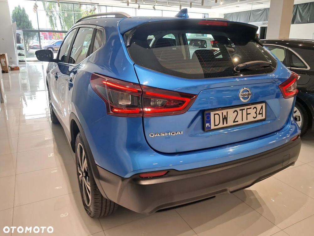 Nissan Qashqai 1.3 DIG-T N-Connecta EU6d - 6