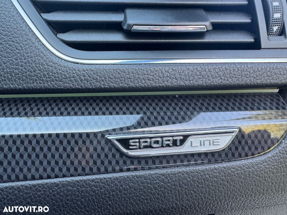 Skoda Superb 2.0 TDI DSG Premium Edition - 32