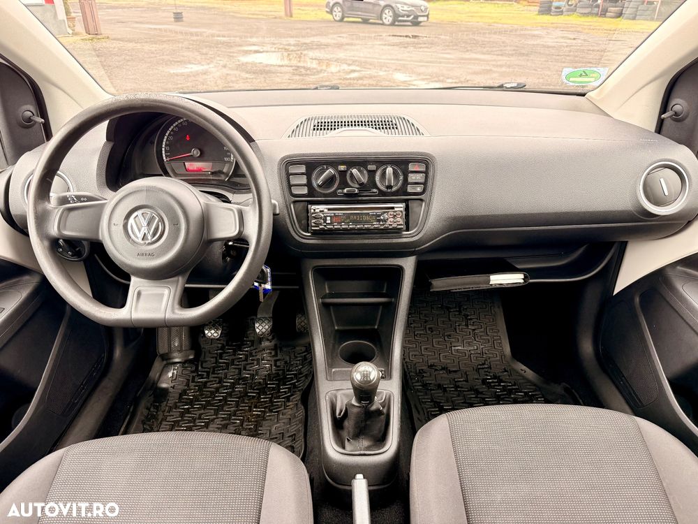 Volkswagen up! 1.0 BMT Take - 7
