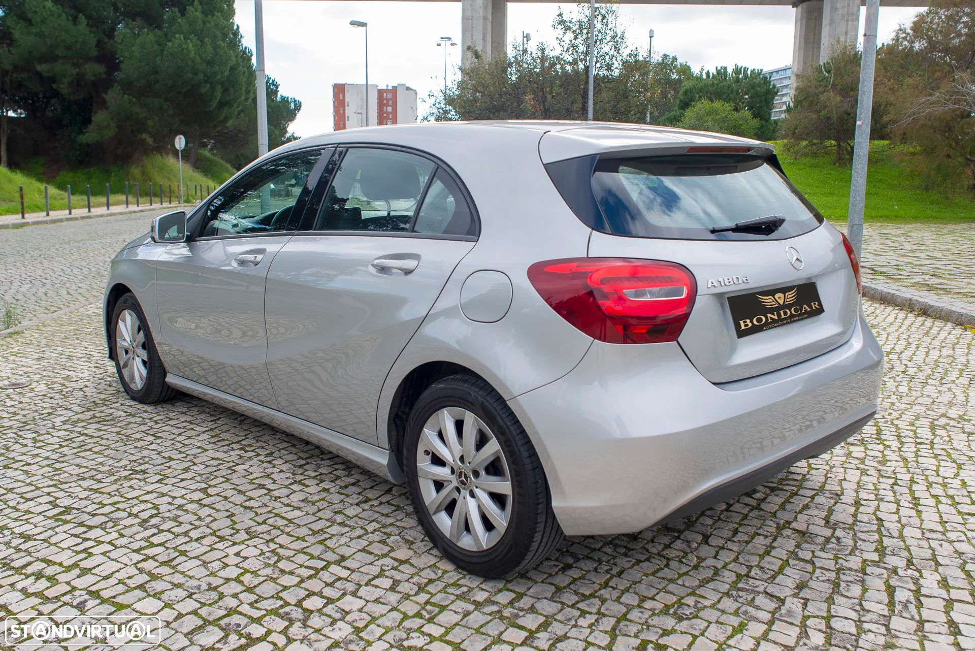 Mercedes-Benz A 180 d Urban - 2