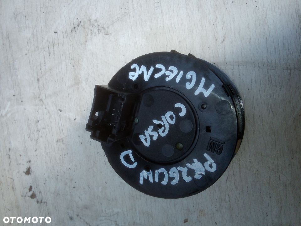OPEL corsa D  włącznik świateł - 2