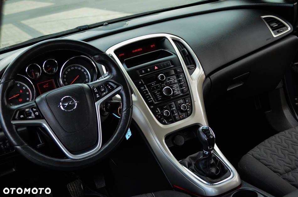 Opel Astra 1.4 Turbo Style - 31