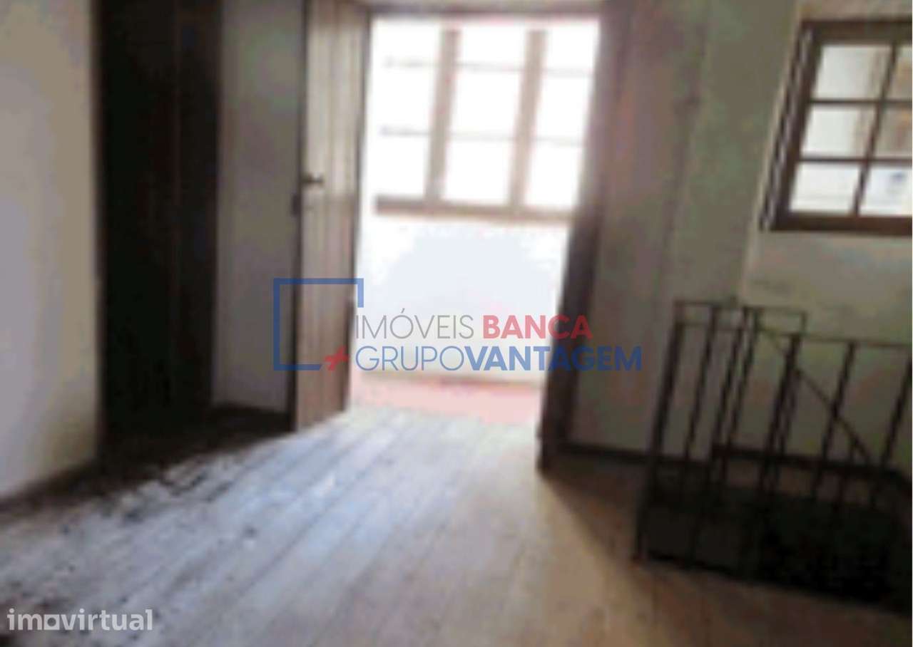Moradia para Reabilitar | Godinhela  Miranda do Corvo | 27.000 € - Grande imagem: 4/13