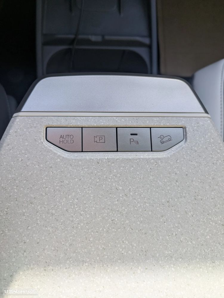 Kia EV3 81.4 kWh GT-Line - 25