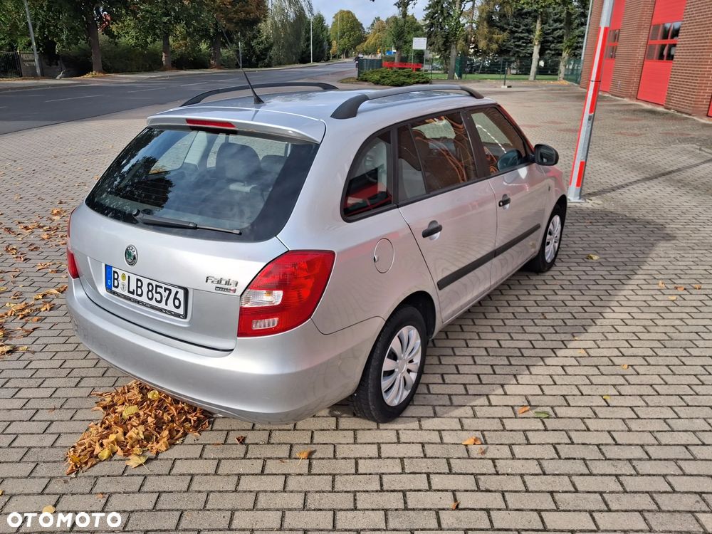 Skoda Fabia - 4