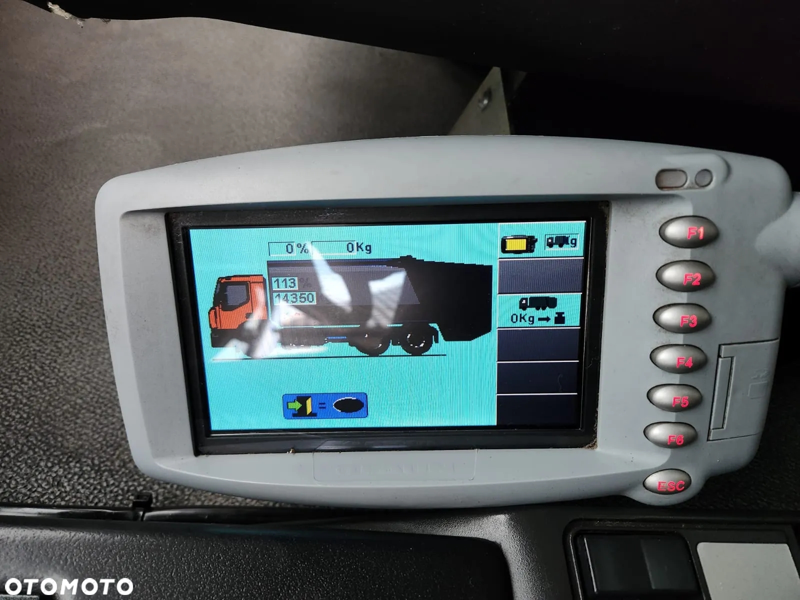Renault D26 Śmieciarka Odpady FAUN Variopress Euro 6 2015r 3 Osie 73 Tyś KM - 31