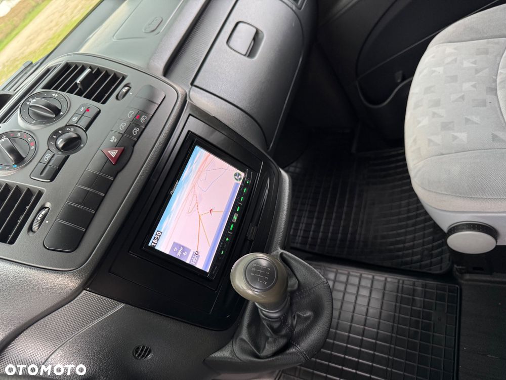 Mercedes-Benz Vito - 7