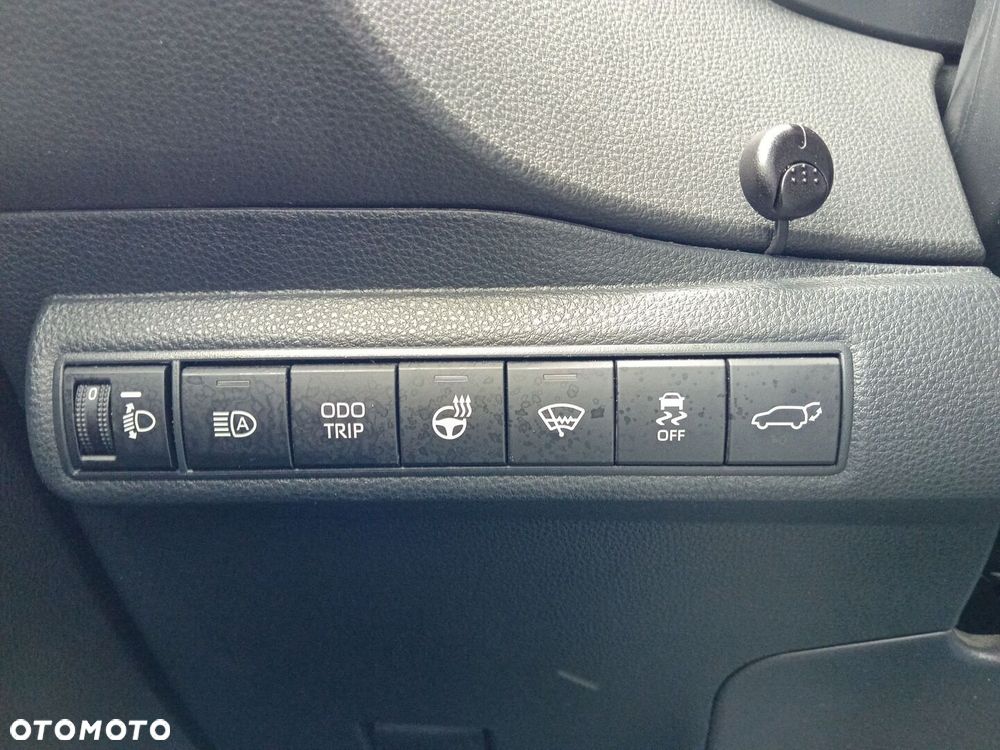 Toyota Corolla 1.8 Hybrid Style - 15