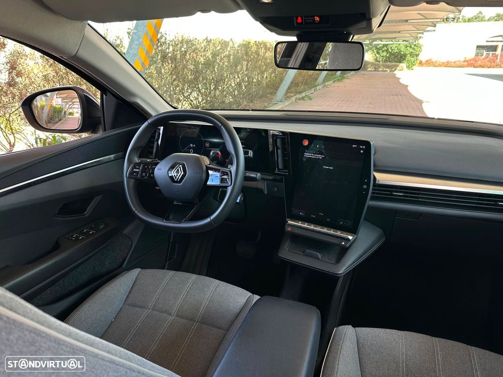 Renault Mégane E-Tech EV60 Evolution Autonomia Conforto - 13