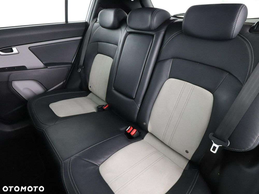 Kia Sportage 1.6 GDI M 2WD - 18