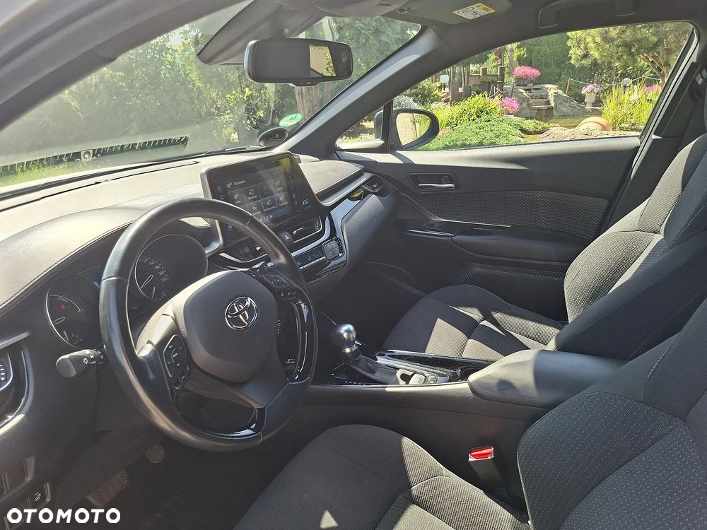 Toyota C-HR - 19