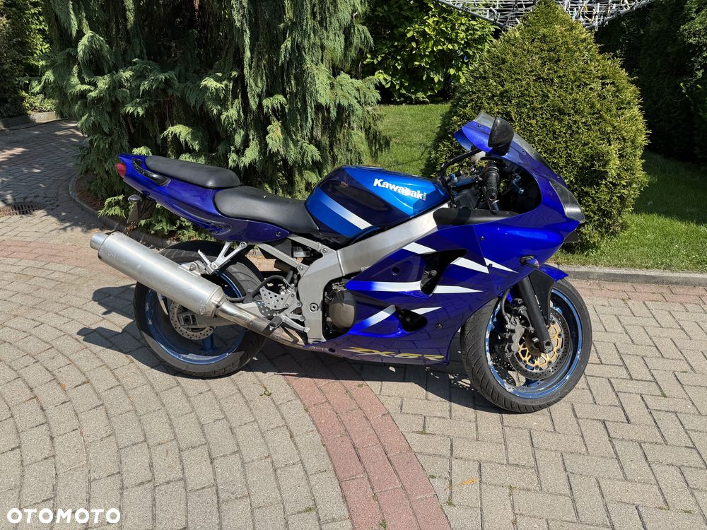 Kawasaki ZXR - 4