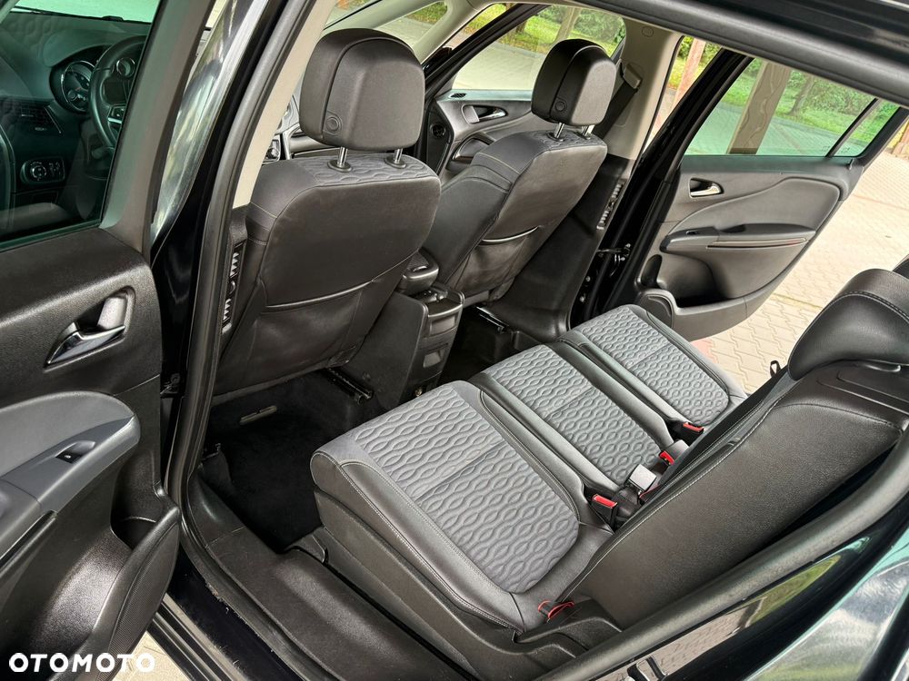 Opel Zafira 1.4 Turbo (ecoFLEX) Start/Stop Business Innovation - 16