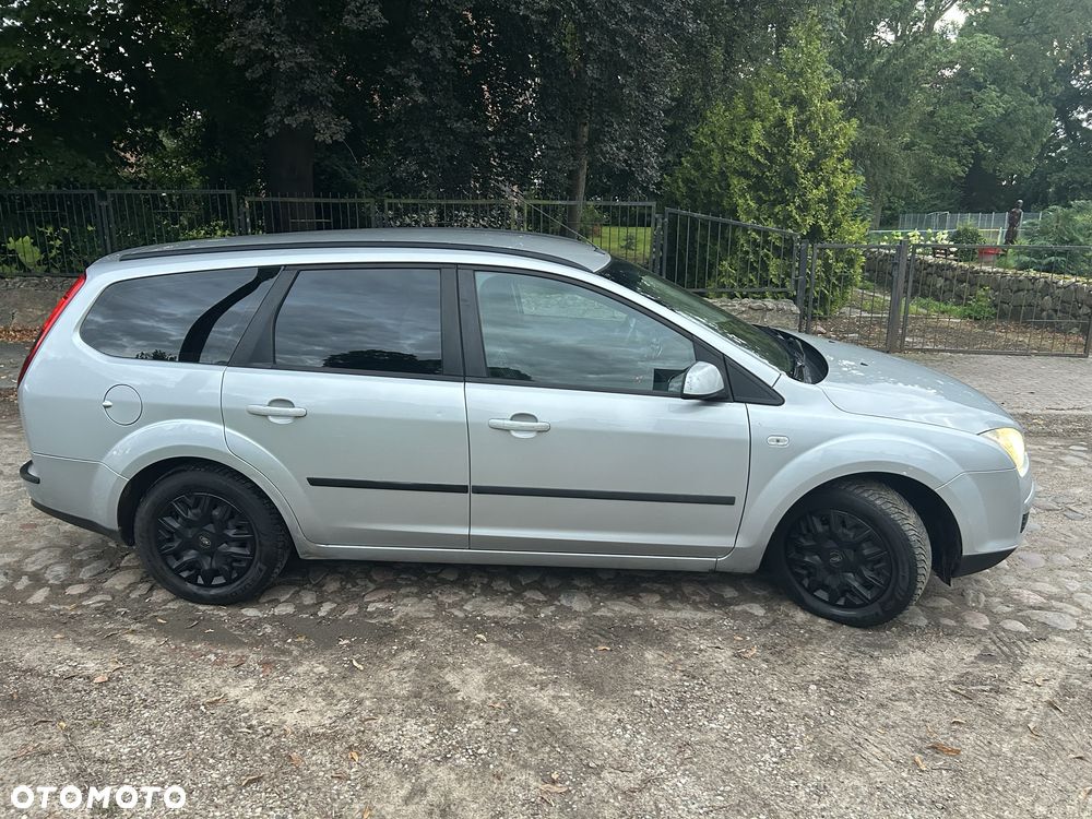 Ford Focus - 2