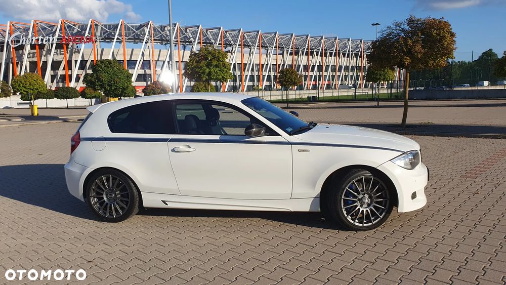 BMW Seria 1 123d - 8