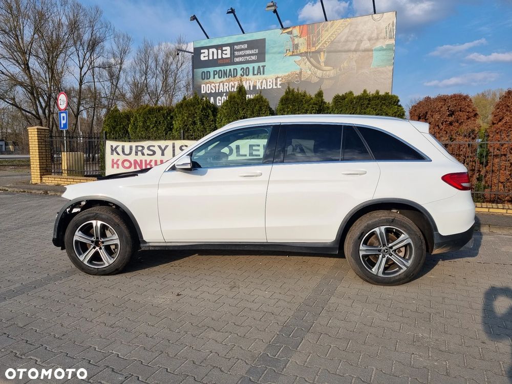 Mercedes-Benz GLC - 8