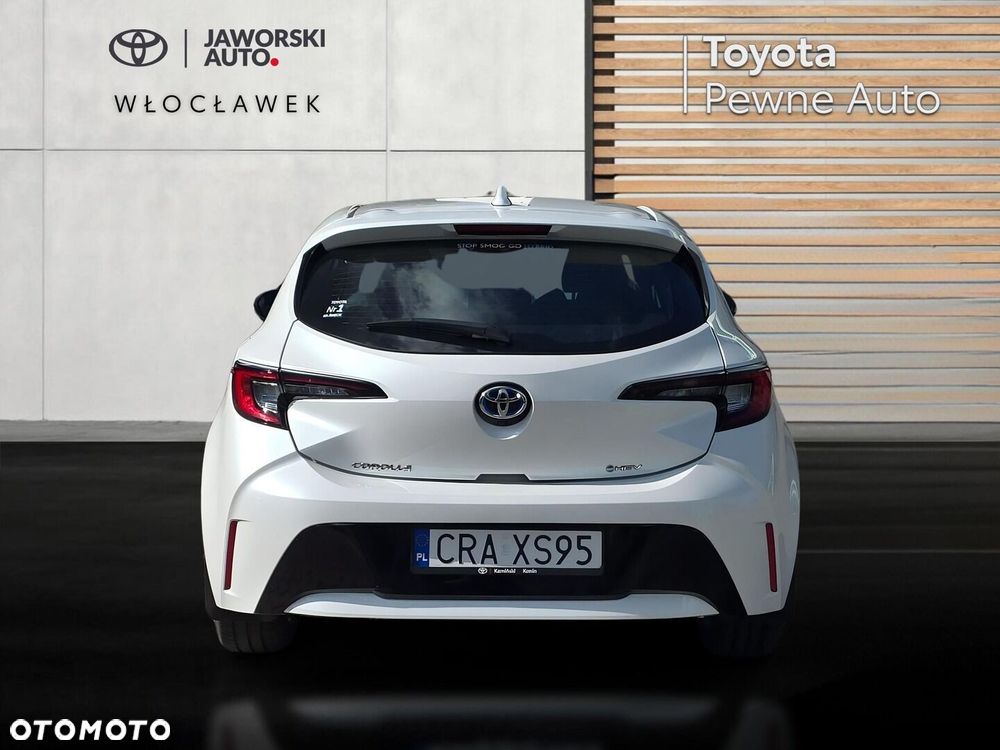 Toyota Corolla - 5