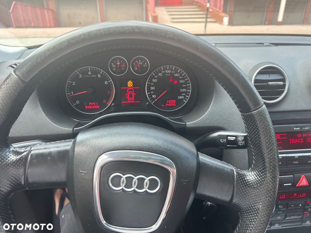 Audi A3 1.8T FSI Ambiente - 12