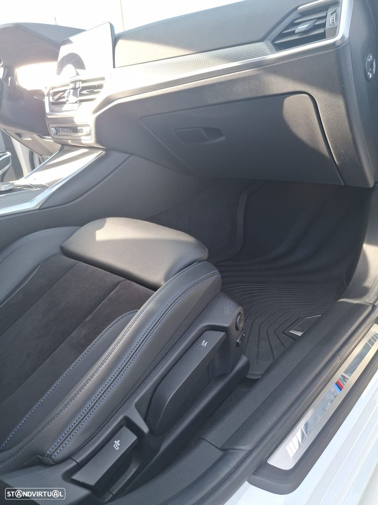 BMW 320 d Pack M Auto - 11