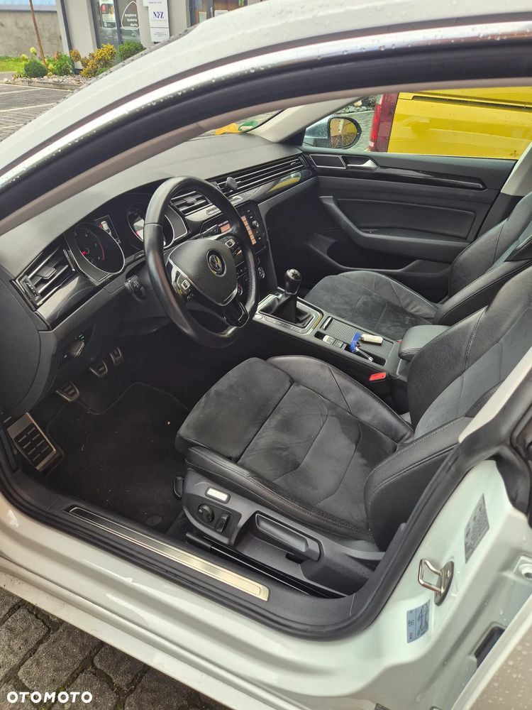 Volkswagen Arteon 2.0 TDI SCR Essence - 3
