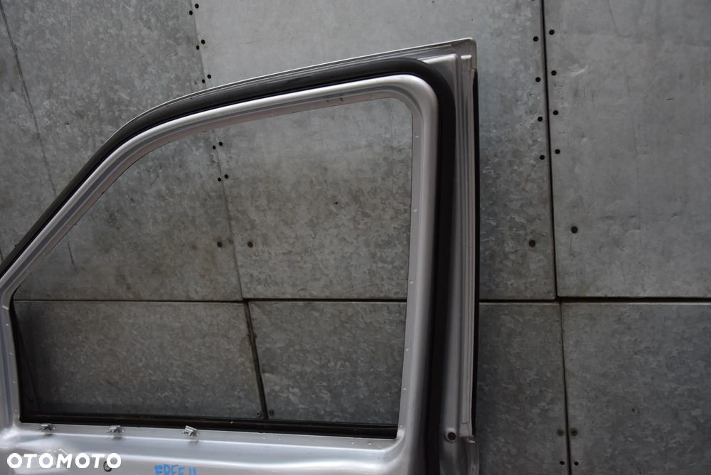 LAND ROVER FREELANDER II DRZWI PRAWE PRZÓD LISTWA - 14