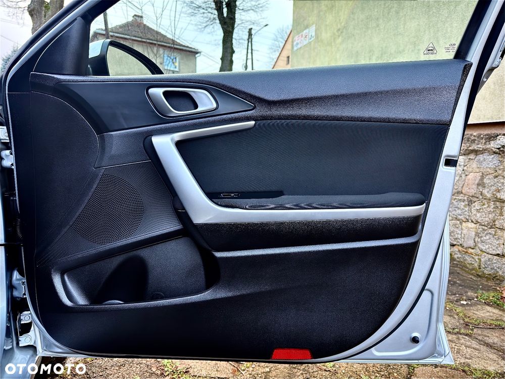 Kia Ceed 1.5 T-GDI L Business Line - 21