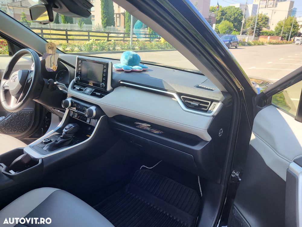 Toyota RAV4 2.5 VVT-iE 4x4 Luxury Premium - 9