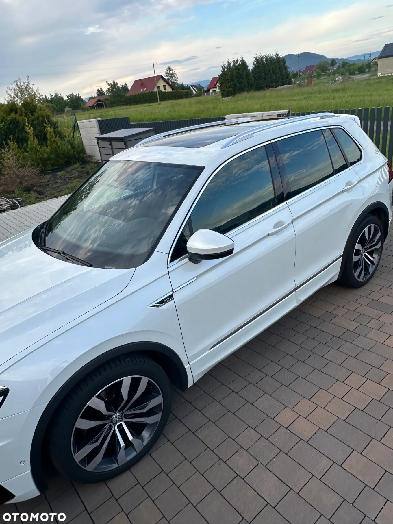 Volkswagen Tiguan 2.0 TSI 4Mot R-Style DSG - 6