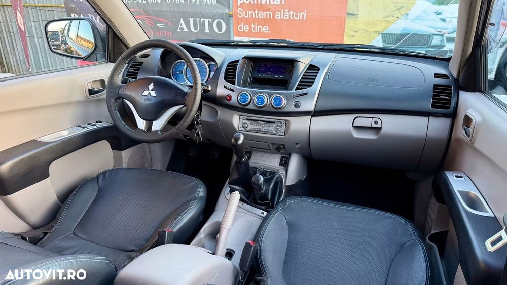 Mitsubishi L200 Pick Up 4x4 Intense Double Cab - 5