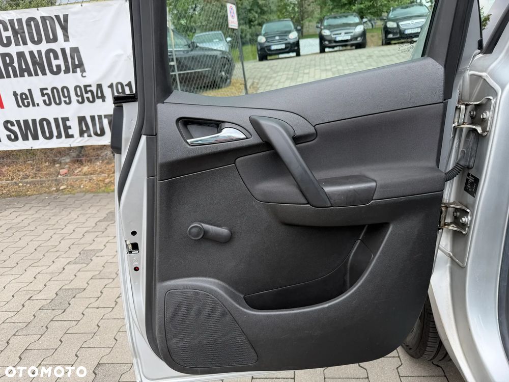 Opel Meriva 1.4 Cosmo - 16