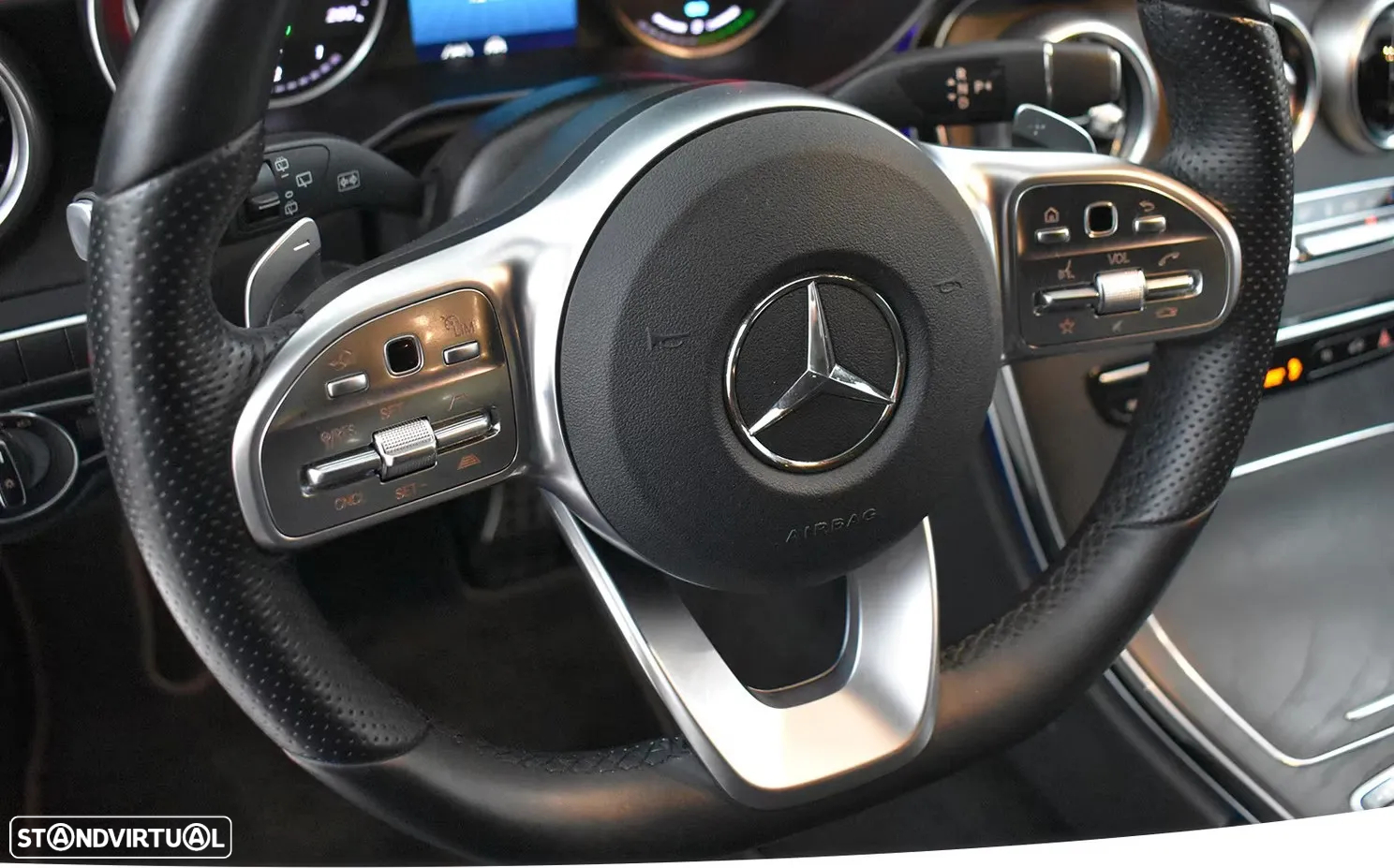 Mercedes-Benz C 300 de AMG Line - 9