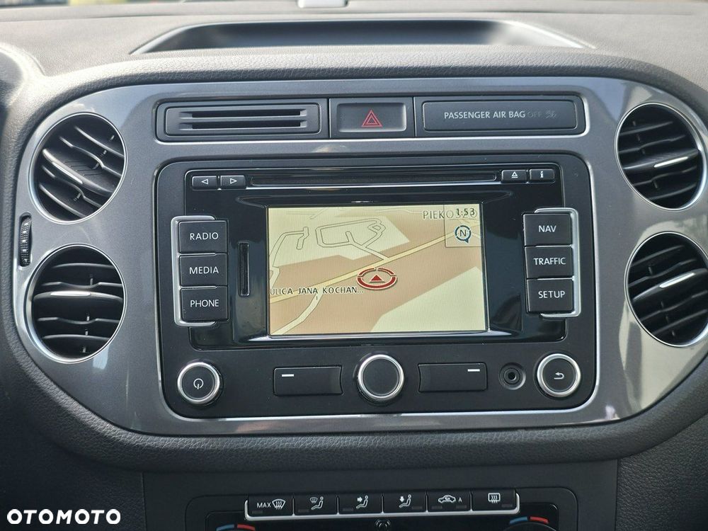 Volkswagen Tiguan - 17