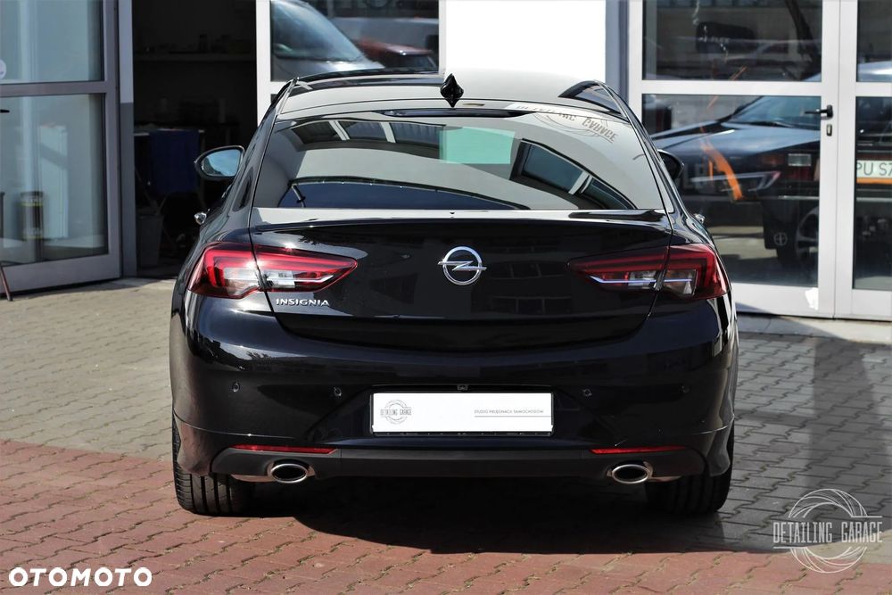 Opel Insignia 2.0 T 4x4 Elite S&S - 10